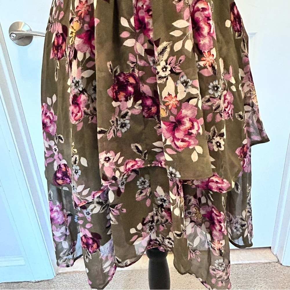 White House Black Market Floral MiniDress with Velvet Trim SZ 4P - Picture 6 of 8